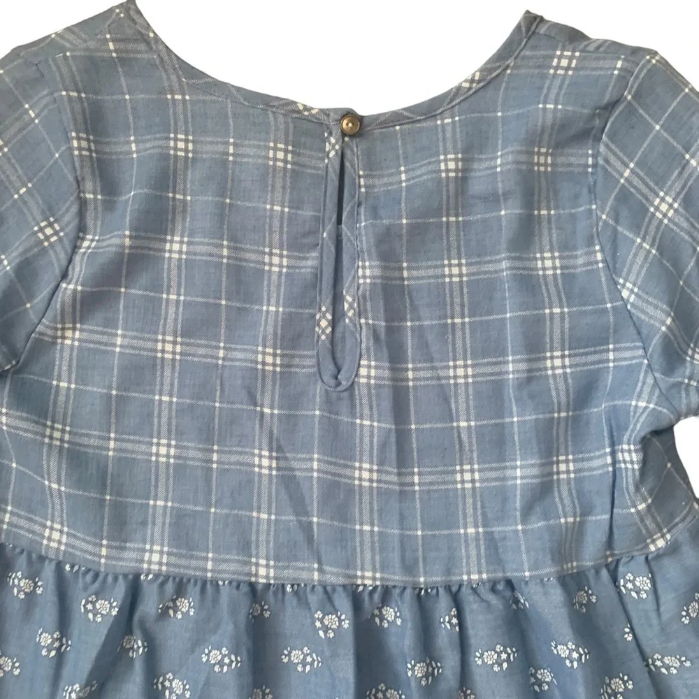 Boutique new with tags plaid and floral print ruffle tunic top size small - Picture 5 of 6